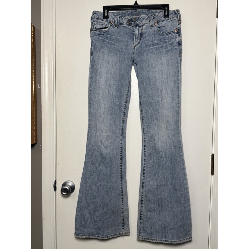 Vintage Y2K Silver Jeans Shar 29x35 Low Rise Flare Light Wash Denim